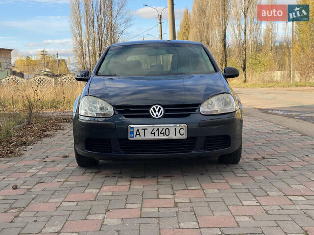 Синий Фольксваген Гольф, объемом двигателя 1.6 л и пробегом 386 тыс. км за 4700 $, фото 1 на Automoto.ua