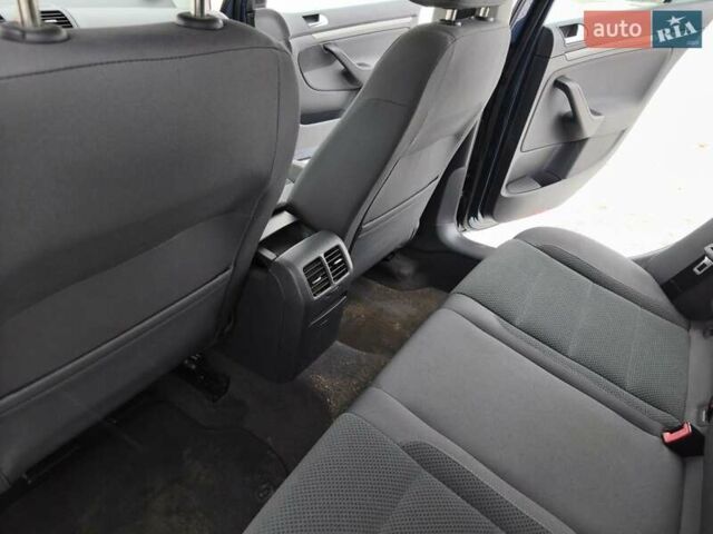 Синій Фольксваген Гольф, об'ємом двигуна 1.6 л та пробігом 173 тис. км за 5300 $, фото 23 на Automoto.ua