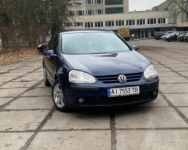 Синий Фольксваген Гольф, объемом двигателя 1.6 л и пробегом 230 тыс. км за 5300 $, фото 1 на Automoto.ua