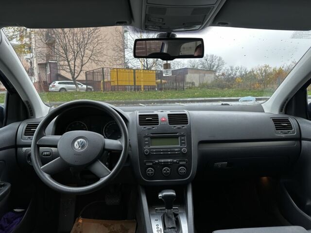 Синий Фольксваген Гольф, объемом двигателя 1.6 л и пробегом 195 тыс. км за 5900 $, фото 7 на Automoto.ua