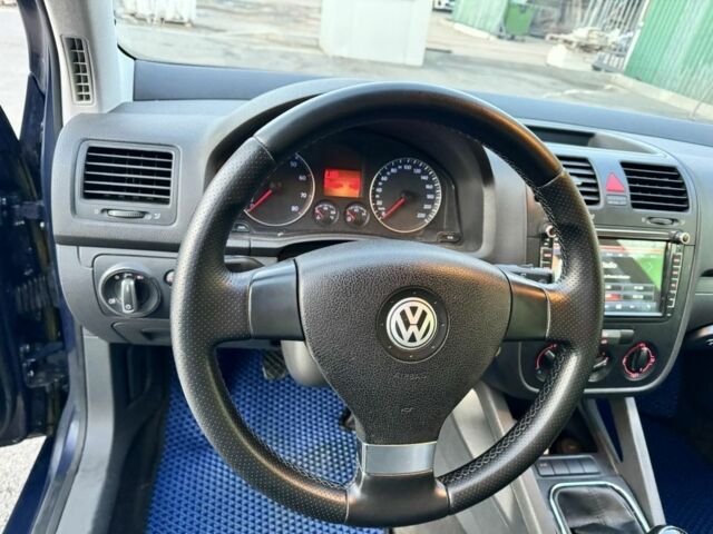 Синий Фольксваген Гольф, объемом двигателя 1.4 л и пробегом 256 тыс. км за 4650 $, фото 10 на Automoto.ua