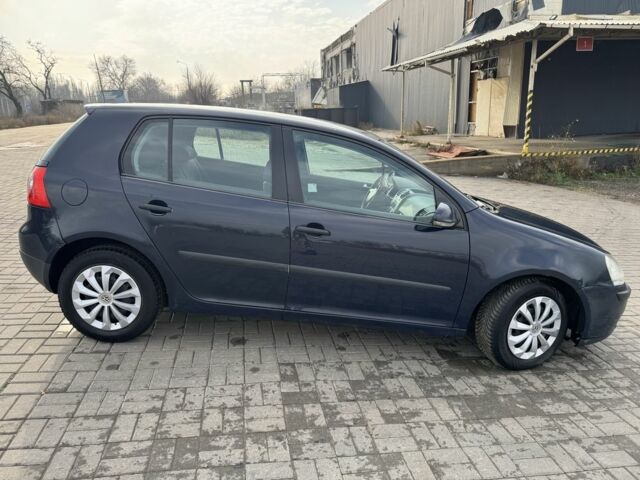 Синий Фольксваген Гольф, объемом двигателя 1.9 л и пробегом 400 тыс. км за 2885 $, фото 6 на Automoto.ua