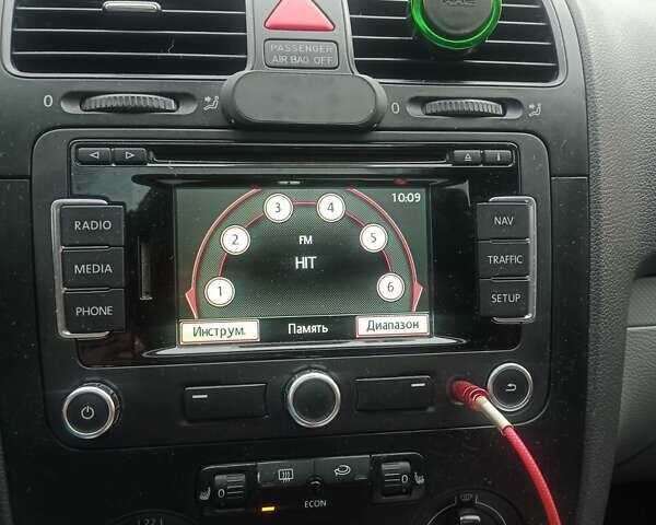 Синий Фольксваген Гольф, объемом двигателя 1.9 л и пробегом 314 тыс. км за 5150 $, фото 43 на Automoto.ua