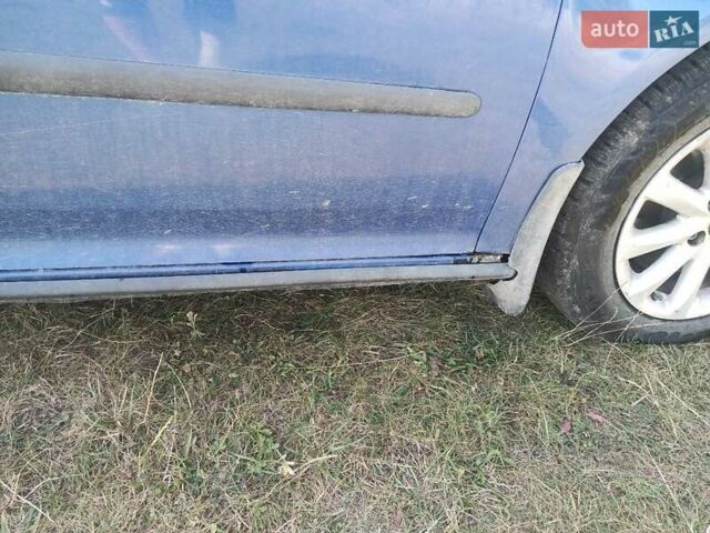 Синій Фольксваген Гольф, об'ємом двигуна 1.6 л та пробігом 298 тис. км за 4500 $, фото 8 на Automoto.ua
