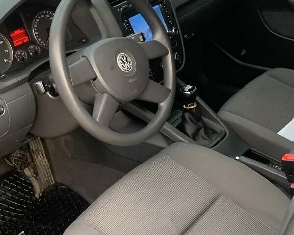 Фольксваген Гольф 2004 у Вінниці на Automoto.ua Синій Фольксваген Гольф, об'ємом двигуна 1.39 л та пробігом 205 тис. км за 5300 $, фото 20 на Automoto.ua