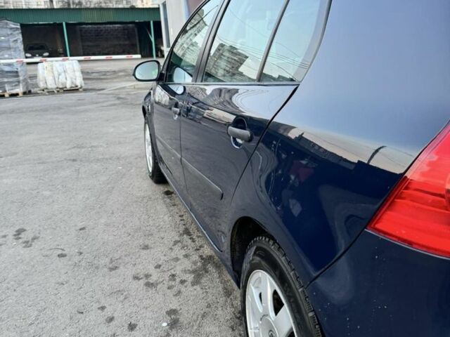 Синий Фольксваген Гольф, объемом двигателя 1.4 л и пробегом 256 тыс. км за 4650 $, фото 7 на Automoto.ua