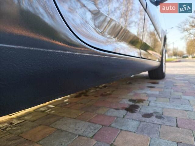 Синий Фольксваген Гольф, объемом двигателя 1.6 л и пробегом 174 тыс. км за 5500 $, фото 57 на Automoto.ua