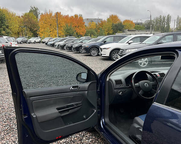 Синий Фольксваген Гольф, объемом двигателя 1.9 л и пробегом 280 тыс. км за 5500 $, фото 8 на Automoto.ua