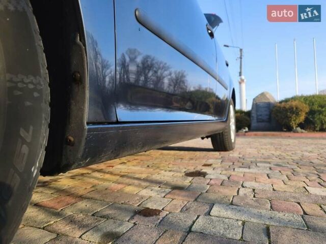 Синий Фольксваген Гольф, объемом двигателя 1.6 л и пробегом 174 тыс. км за 5500 $, фото 53 на Automoto.ua