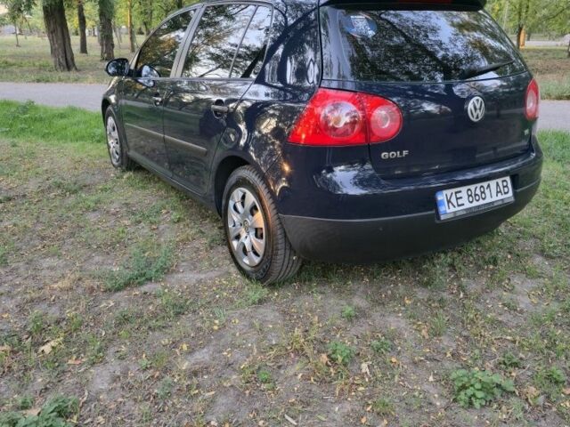 Синий Фольксваген Гольф, объемом двигателя 1.6 л и пробегом 250 тыс. км за 5700 $, фото 2 на Automoto.ua