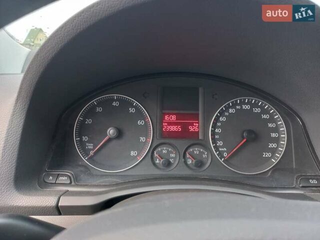 Синій Фольксваген Гольф, об'ємом двигуна 1.39 л та пробігом 239 тис. км за 6200 $, фото 12 на Automoto.ua