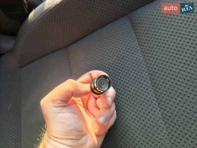 Синий Фольксваген Гольф, объемом двигателя 1.6 л и пробегом 174 тыс. км за 5500 $, фото 38 на Automoto.ua