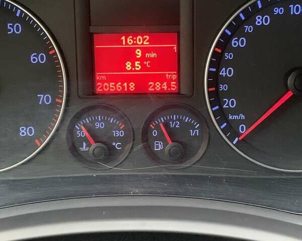 Фольксваген Гольф 2004 у Вінниці на Automoto.ua Синій Фольксваген Гольф, об'ємом двигуна 1.39 л та пробігом 205 тис. км за 5300 $, фото 21 на Automoto.ua