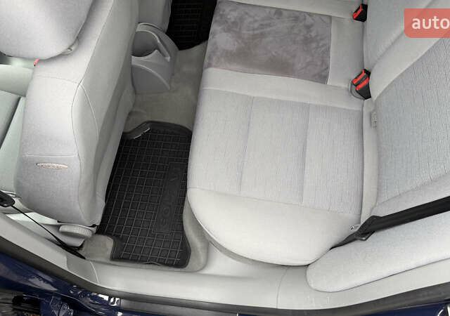 Синий Фольксваген Гольф, объемом двигателя 1.4 л и пробегом 170 тыс. км за 5600 $, фото 21 на Automoto.ua