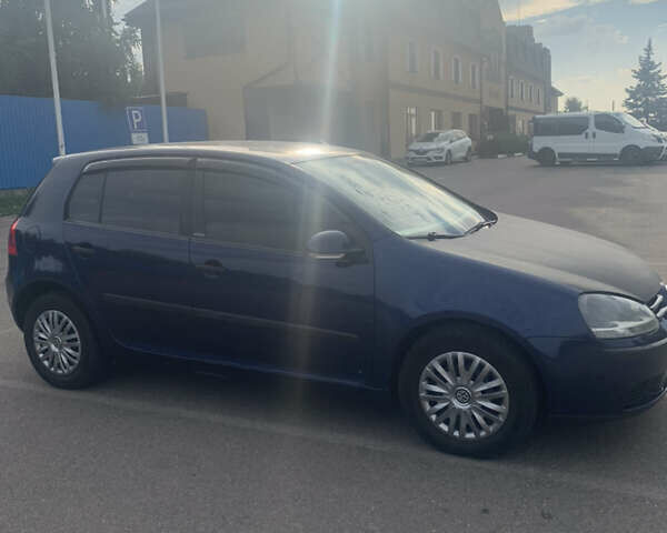 Синий Фольксваген Гольф, объемом двигателя 1.6 л и пробегом 260 тыс. км за 4900 $, фото 12 на Automoto.ua