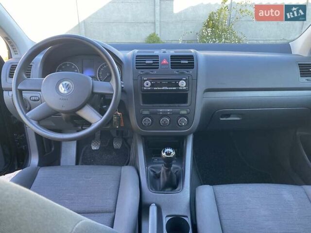 Синий Фольксваген Гольф, объемом двигателя 1.4 л и пробегом 175 тыс. км за 5299 $, фото 29 на Automoto.ua