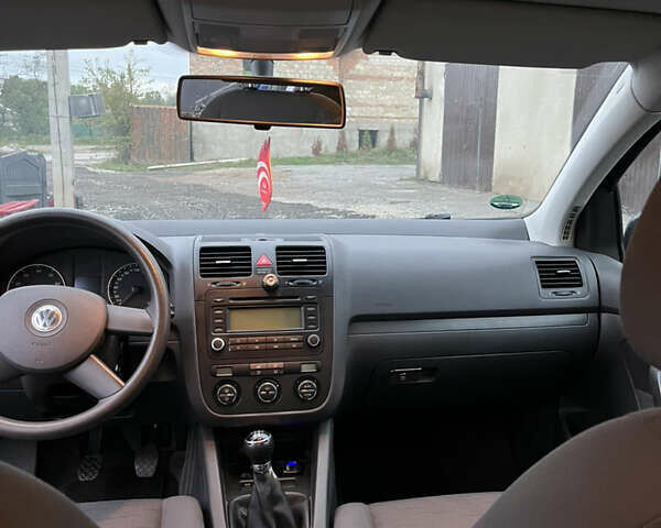 Синий Фольксваген Гольф, объемом двигателя 1.4 л и пробегом 130 тыс. км за 5000 $, фото 9 на Automoto.ua