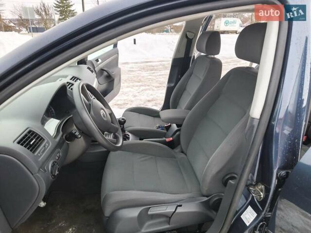 Синій Фольксваген Гольф, об'ємом двигуна 1.6 л та пробігом 173 тис. км за 5300 $, фото 15 на Automoto.ua