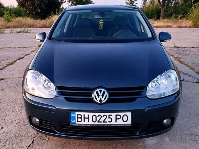 Синий Фольксваген Гольф, объемом двигателя 1.6 л и пробегом 230 тыс. км за 5300 $, фото 3 на Automoto.ua