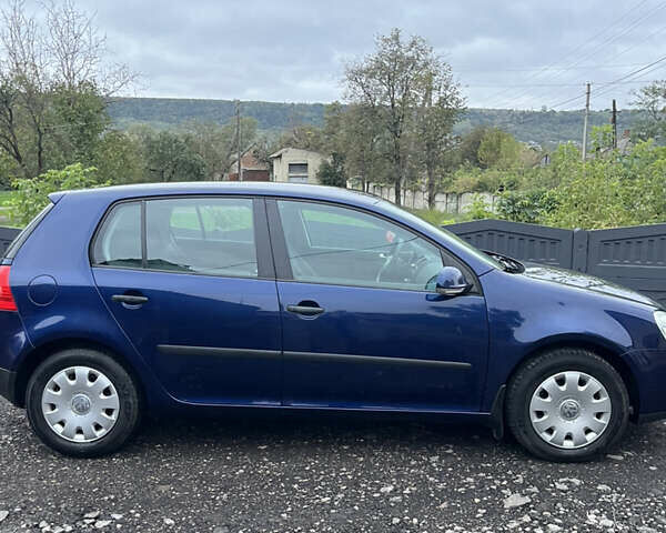 Синий Фольксваген Гольф, объемом двигателя 1.4 л и пробегом 130 тыс. км за 5000 $, фото 5 на Automoto.ua