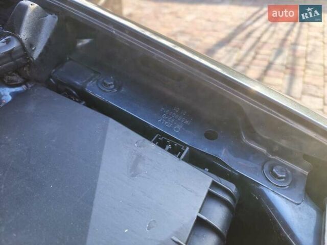 Синий Фольксваген Гольф, объемом двигателя 1.6 л и пробегом 174 тыс. км за 5500 $, фото 47 на Automoto.ua