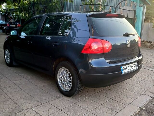 Синий Фольксваген Гольф, объемом двигателя 1.6 л и пробегом 230 тыс. км за 5300 $, фото 2 на Automoto.ua