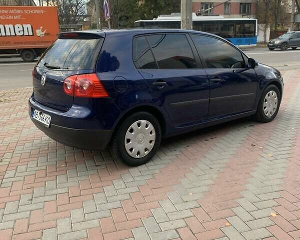 Фольксваген Гольф 2004 у Вінниці на Automoto.ua Синій Фольксваген Гольф, об'ємом двигуна 1.39 л та пробігом 205 тис. км за 5300 $, фото 3 на Automoto.ua
