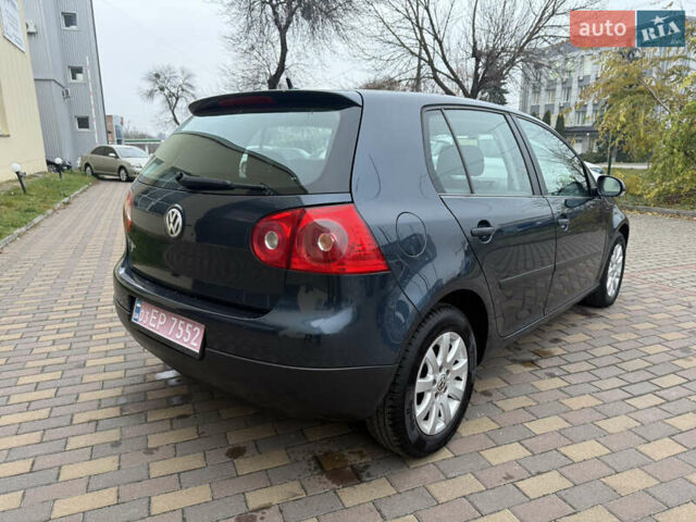 Синий Фольксваген Гольф, объемом двигателя 1.6 л и пробегом 171 тыс. км за 5350 $, фото 6 на Automoto.ua