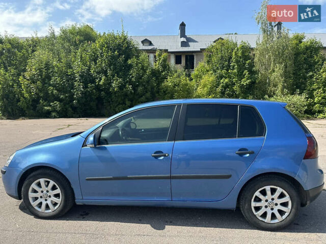Синий Фольксваген Гольф, объемом двигателя 1.9 л и пробегом 285 тыс. км за 5500 $, фото 2 на Automoto.ua