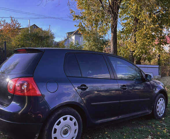 Фольксваген Гольф 2004 в Шаргороде на Automoto.ua Синий Фольксваген Гольф, объемом двигателя 1.6 л и пробегом 261 тыс. км за 5200 $, фото 3 на Automoto.ua