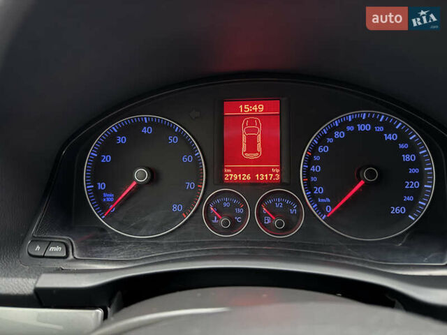 Синий Фольксваген Гольф, объемом двигателя 1.98 л и пробегом 279 тыс. км за 5500 $, фото 8 на Automoto.ua