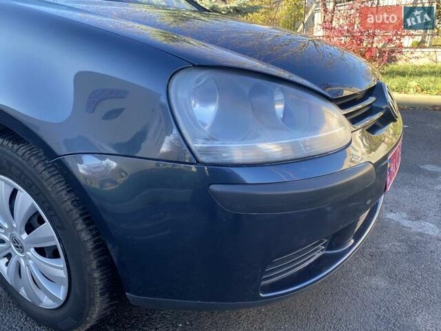 Синий Фольксваген Гольф, объемом двигателя 1.4 л и пробегом 175 тыс. км за 5299 $, фото 3 на Automoto.ua