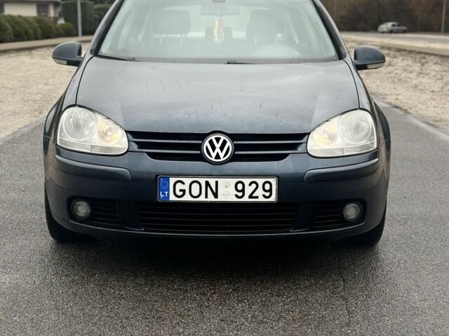 Синий Фольксваген Гольф, объемом двигателя 1.6 л и пробегом 300 тыс. км за 1999 $, фото 7 на Automoto.ua