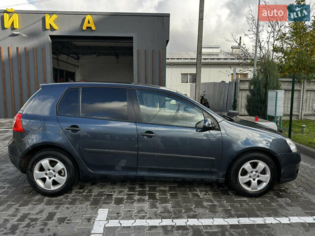 Синій Фольксваген Гольф, об'ємом двигуна 1.6 л та пробігом 270 тис. км за 4999 $, фото 4 на Automoto.ua