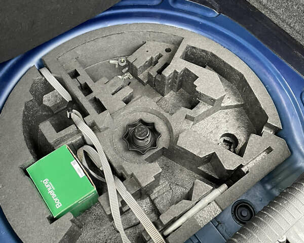 Синій Фольксваген Гольф, об'ємом двигуна 1.4 л та пробігом 161 тис. км за 3500 $, фото 22 на Automoto.ua