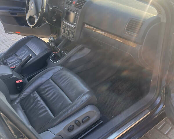 Синий Фольксваген Гольф, объемом двигателя 2 л и пробегом 221 тыс. км за 4900 $, фото 15 на Automoto.ua