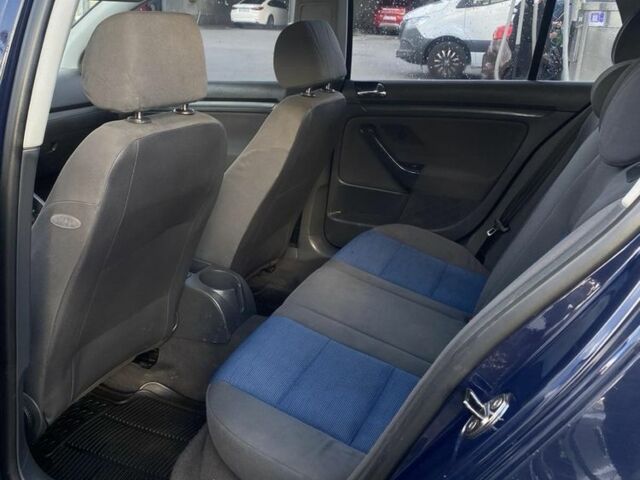 Синий Фольксваген Гольф, объемом двигателя 1.4 л и пробегом 270 тыс. км за 4350 $, фото 3 на Automoto.ua