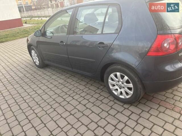 Синий Фольксваген Гольф, объемом двигателя 1.39 л и пробегом 216 тыс. км за 5000 $, фото 2 на Automoto.ua