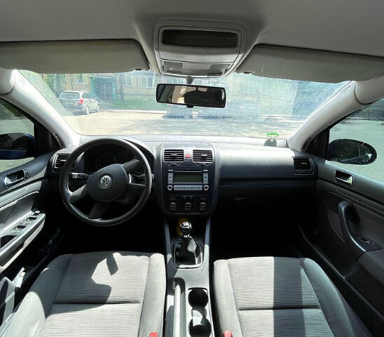 Синій Фольксваген Гольф, об'ємом двигуна 1.4 л та пробігом 176 тис. км за 5300 $, фото 4 на Automoto.ua