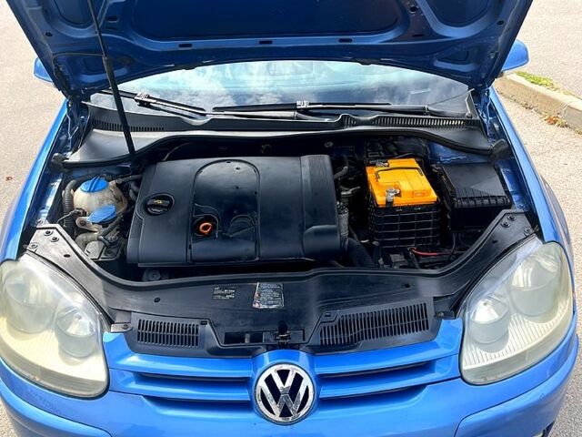 Синій Фольксваген Гольф, об'ємом двигуна 1.6 л та пробігом 250 тис. км за 4950 $, фото 6 на Automoto.ua
