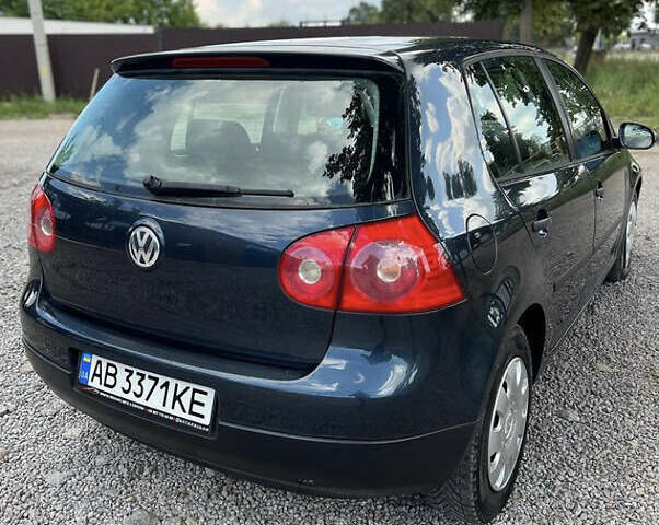 Синий Фольксваген Гольф, объемом двигателя 1.39 л и пробегом 268 тыс. км за 5555 $, фото 5 на Automoto.ua