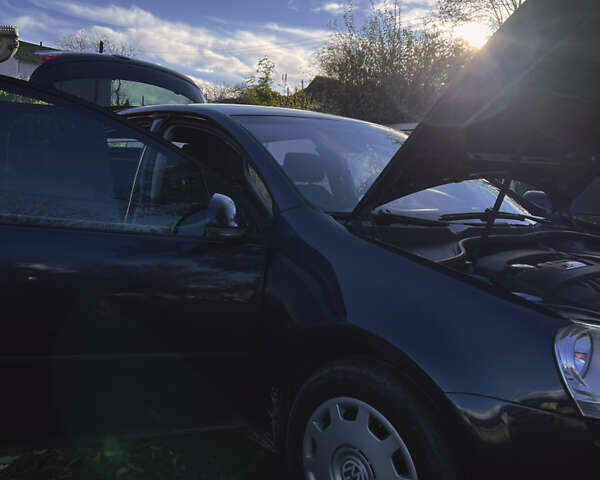 Фольксваген Гольф 2004 в Шаргороде на Automoto.ua Синий Фольксваген Гольф, объемом двигателя 1.6 л и пробегом 261 тыс. км за 5200 $, фото 10 на Automoto.ua