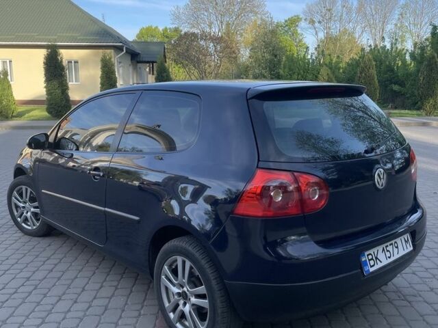 Синий Фольксваген Гольф, объемом двигателя 1.9 л и пробегом 400 тыс. км за 4100 $, фото 2 на Automoto.ua
