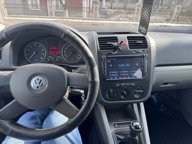 Синий Фольксваген Гольф, объемом двигателя 1.4 л и пробегом 250 тыс. км за 4900 $, фото 7 на Automoto.ua