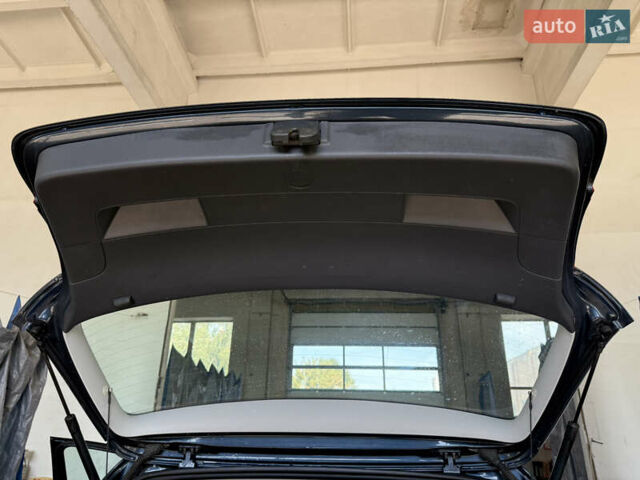 Синий Фольксваген Гольф, объемом двигателя 1.6 л и пробегом 171 тыс. км за 5350 $, фото 23 на Automoto.ua