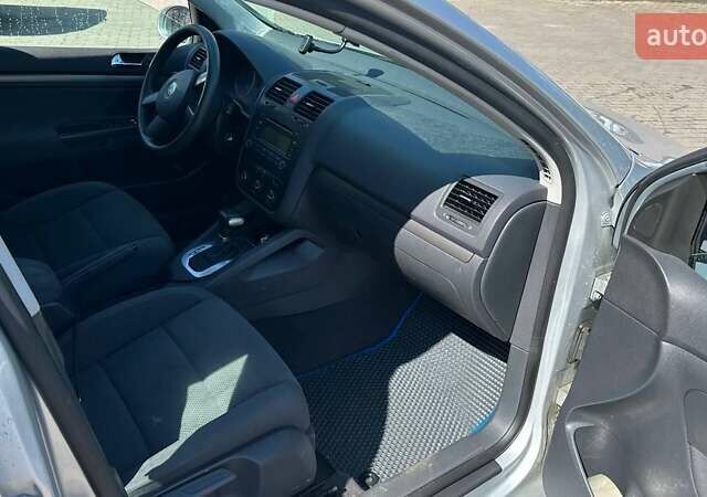 Синий Фольксваген Гольф, объемом двигателя 1.98 л и пробегом 145 тыс. км за 6500 $, фото 10 на Automoto.ua