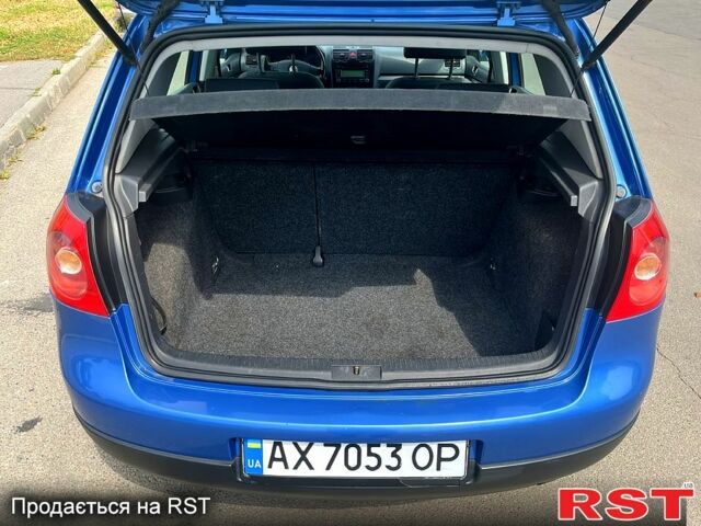 Синій Фольксваген Гольф, об'ємом двигуна 1.6 л та пробігом 250 тис. км за 4950 $, фото 7 на Automoto.ua