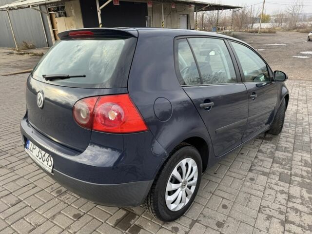 Синий Фольксваген Гольф, объемом двигателя 1.9 л и пробегом 400 тыс. км за 2885 $, фото 4 на Automoto.ua