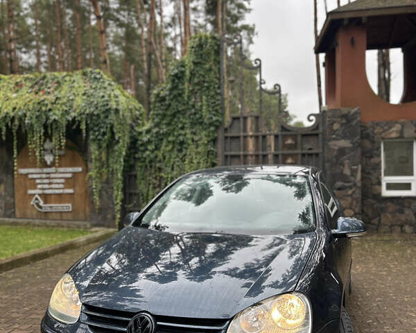 Синий Фольксваген Гольф, объемом двигателя 1.6 л и пробегом 252 тыс. км за 5350 $, фото 6 на Automoto.ua