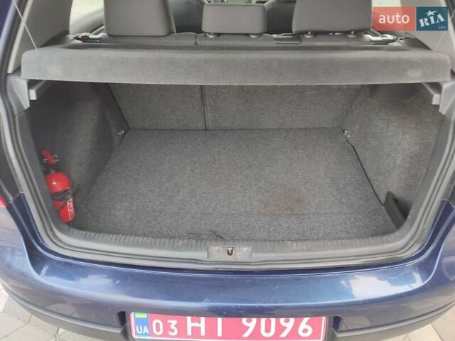 Синій Фольксваген Гольф, об'ємом двигуна 1.6 л та пробігом 248 тис. км за 4850 $, фото 17 на Automoto.ua